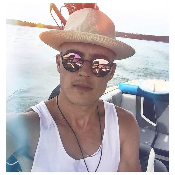 Meet your Posher, Brandon - Picture 1 of 1